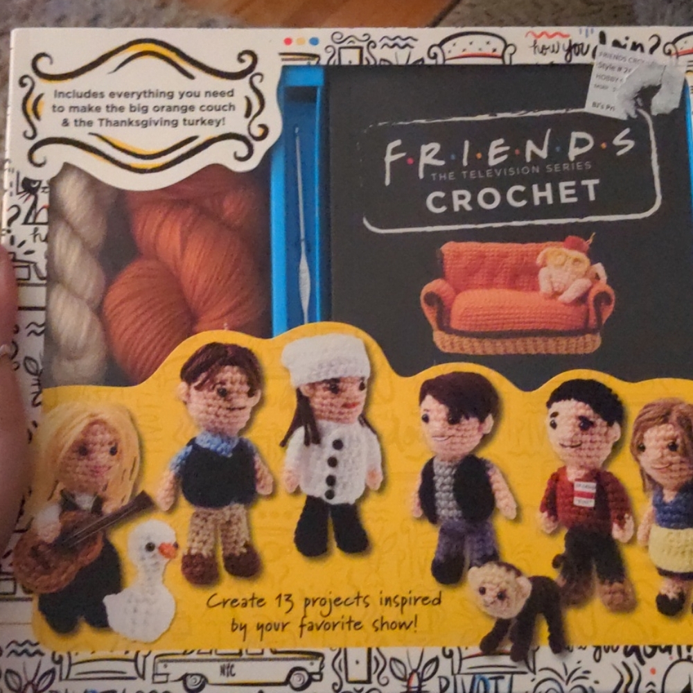 Friends crocheting kit